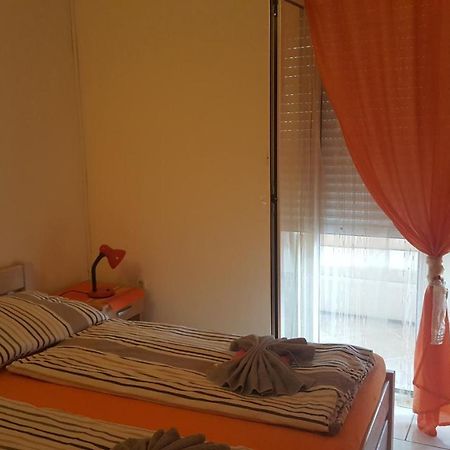 Apartments Jannine Biograd Na Moru Ngoại thất bức ảnh