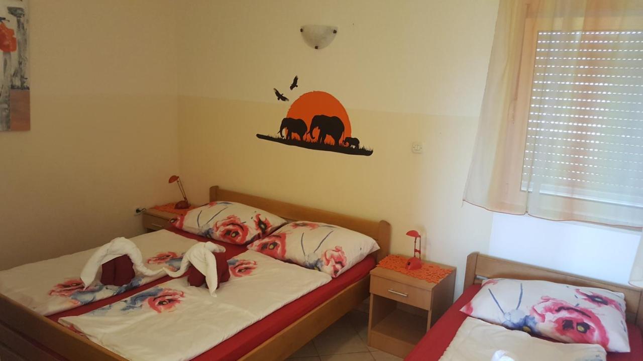 Apartments Jannine Biograd Na Moru Ngoại thất bức ảnh