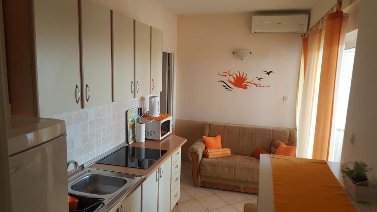 Apartments Jannine Biograd Na Moru Ngoại thất bức ảnh