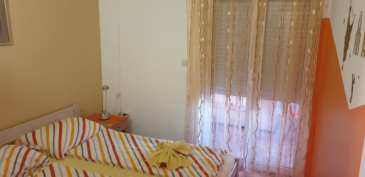 Apartments Jannine Biograd Na Moru Ngoại thất bức ảnh