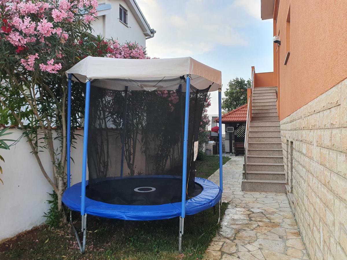 Apartments Jannine Biograd Na Moru Ngoại thất bức ảnh