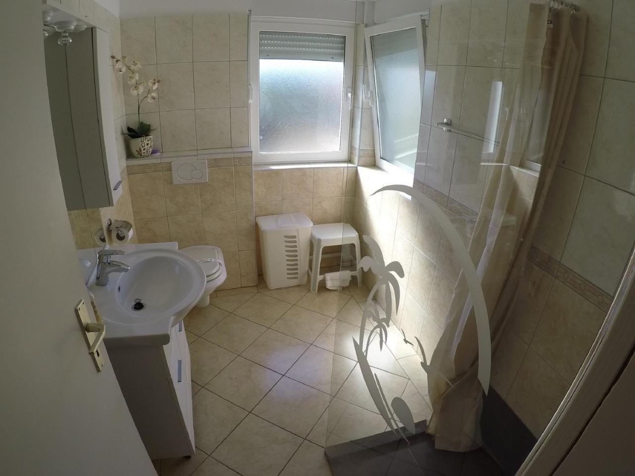Apartments Jannine Biograd Na Moru Ngoại thất bức ảnh